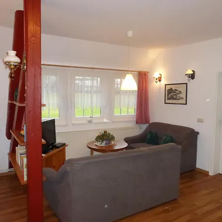 Apartment Mit Terrasse Im Obergeschoss Klutz